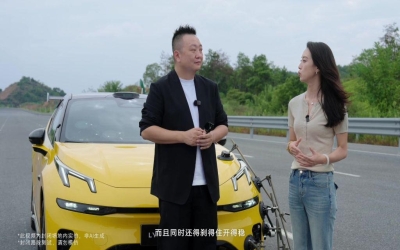 全新领克20：140km/h双胎爆胎之后依旧可靠